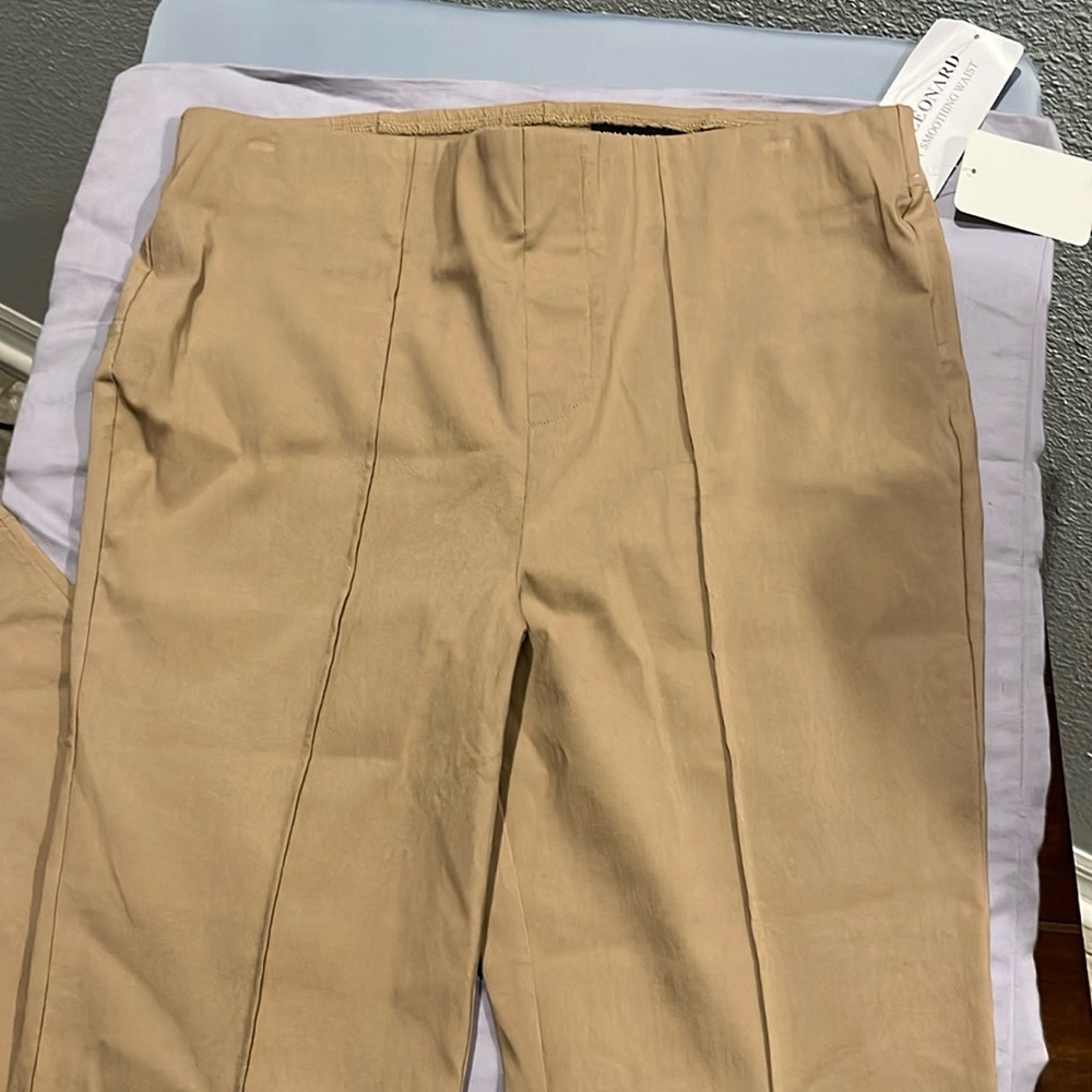 TUMMY control Nina leonard  medium tall khaki pants